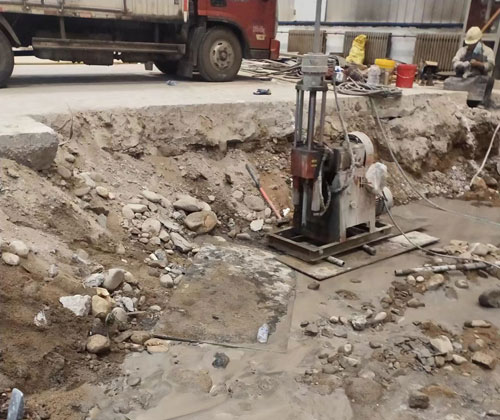 呼和浩特公路下沉压浆
